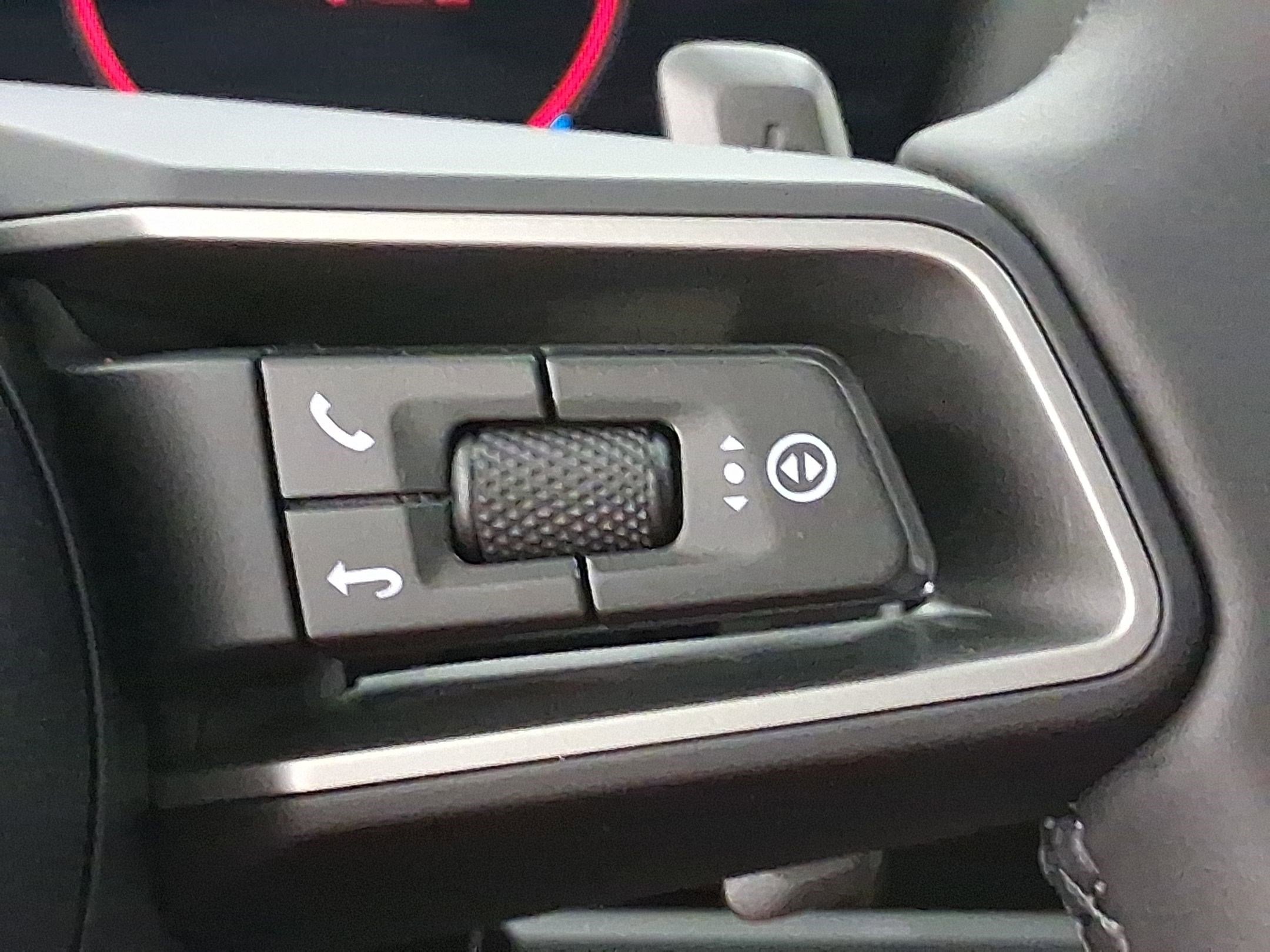 New 2026 Porsche Panamera 4 image 24