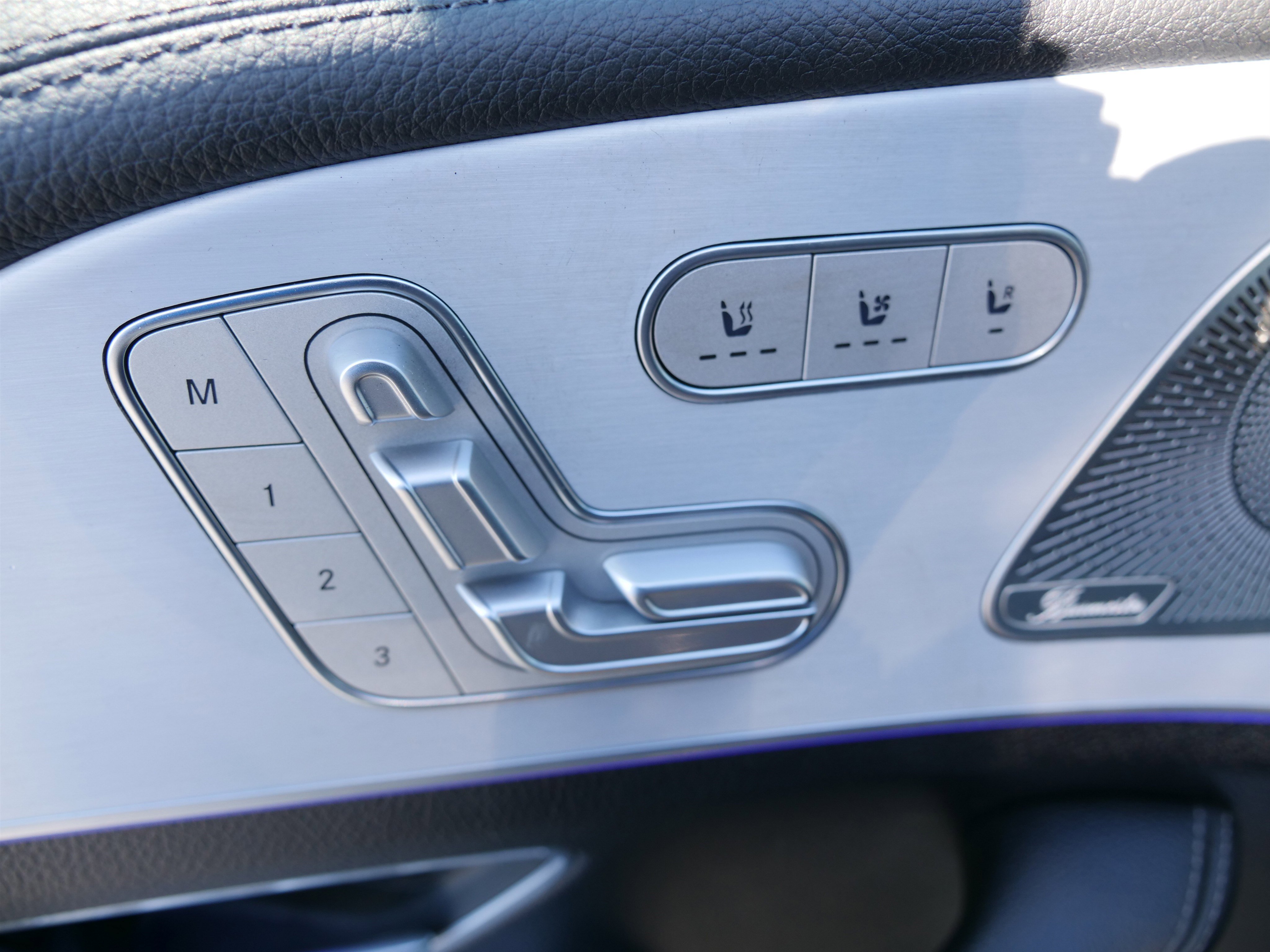 Used 2024 Mercedes-Benz GLE 350 4MATIC image 18