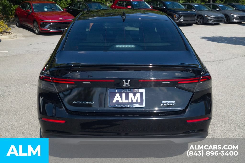 Used 2025 Honda Accord Sport image 6