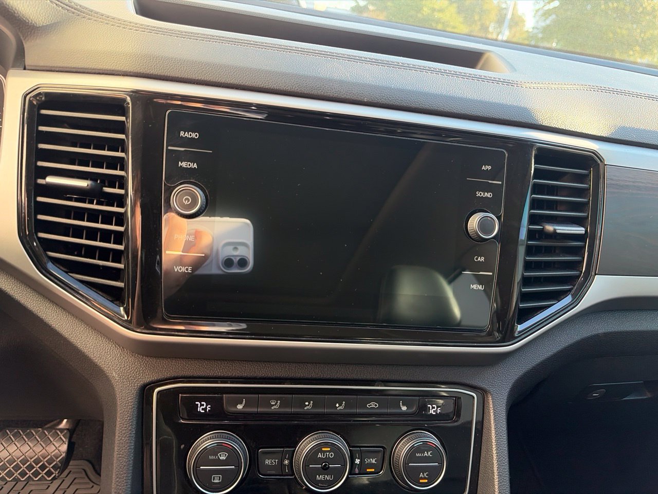 Used 2022 Volkswagen Atlas SE FWD image 13