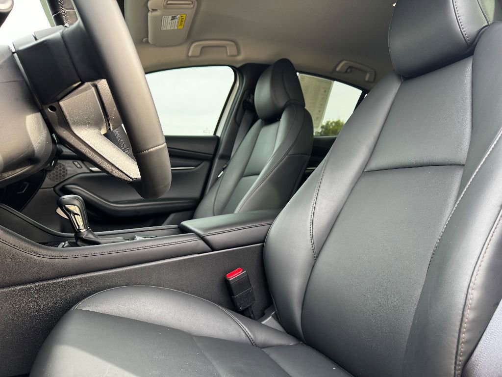 Certified 2025 MAZDA MAZDA3 s image 13