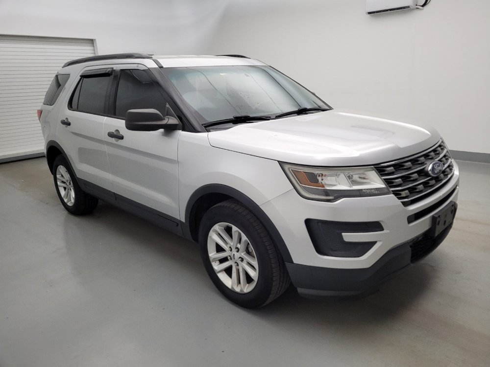 Used 2017 Ford Explorer FWD image 11