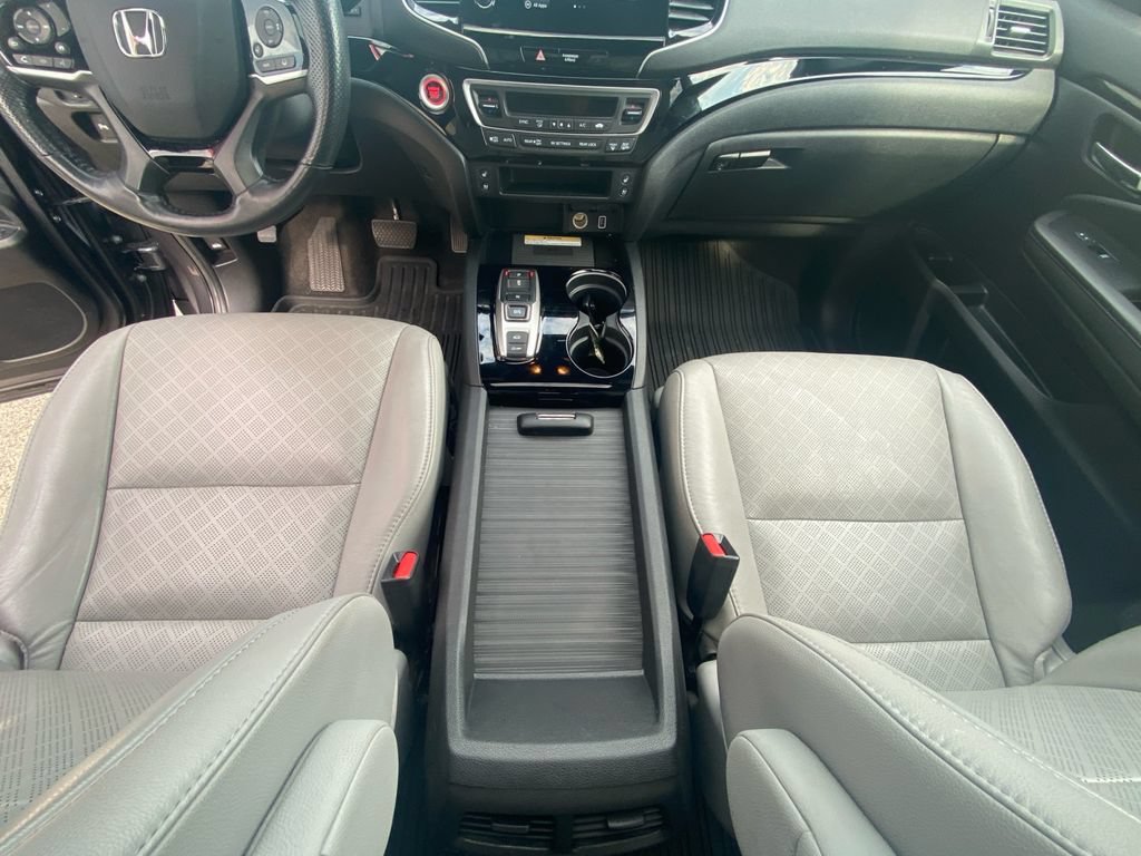Used 2021 Honda Passport Elite image 11