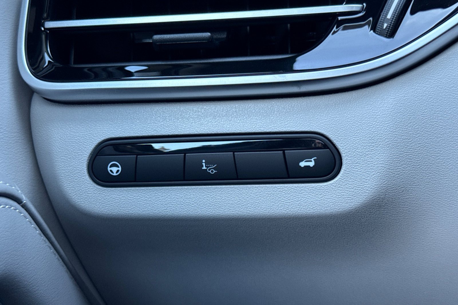 New 2026 INFINITI QX60 Autograph w/ Dark Cargo Package image 31