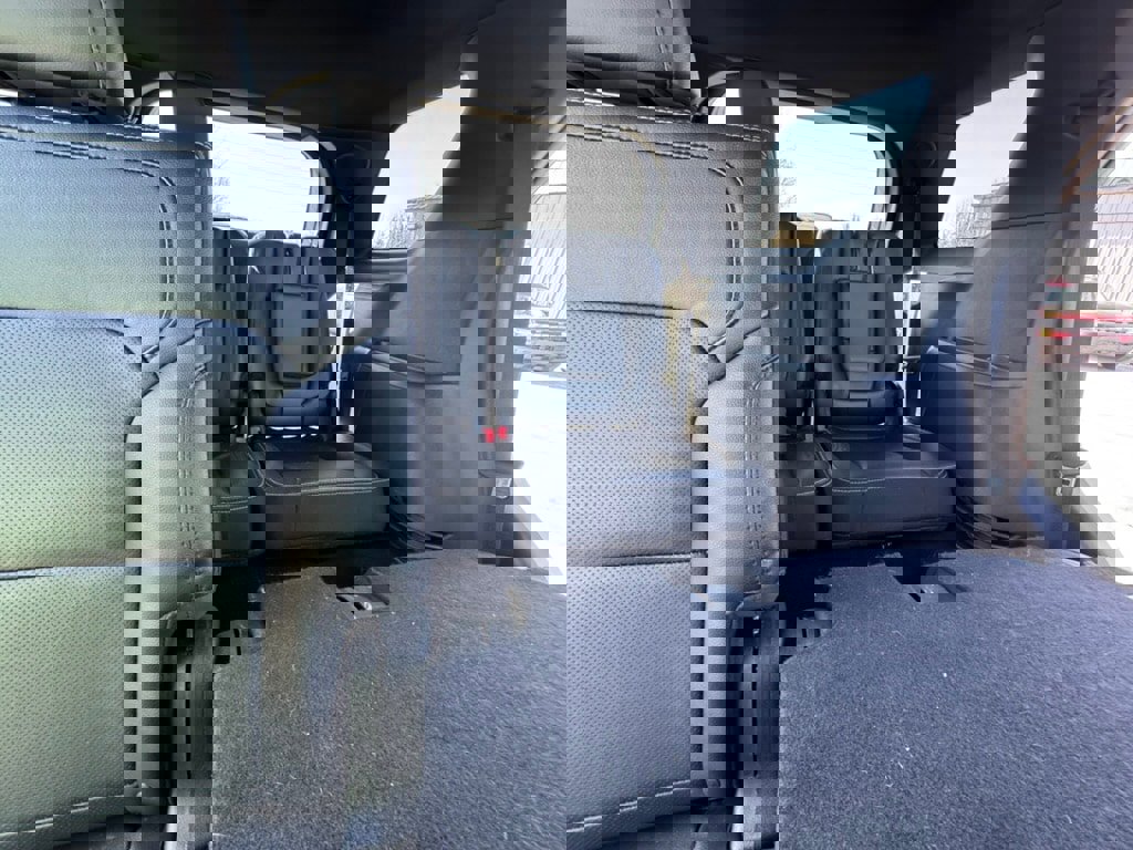 Used 2019 Ford Explorer Limited image 20