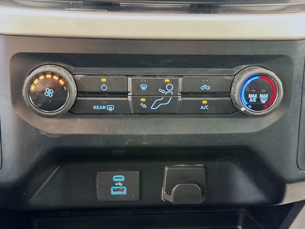 Used 2022 Ford F150 XLT w/ Trailer Tow Package image 16