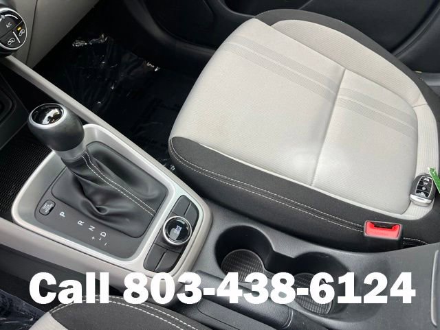 Used 2024 Hyundai Venue SEL FWD image 27