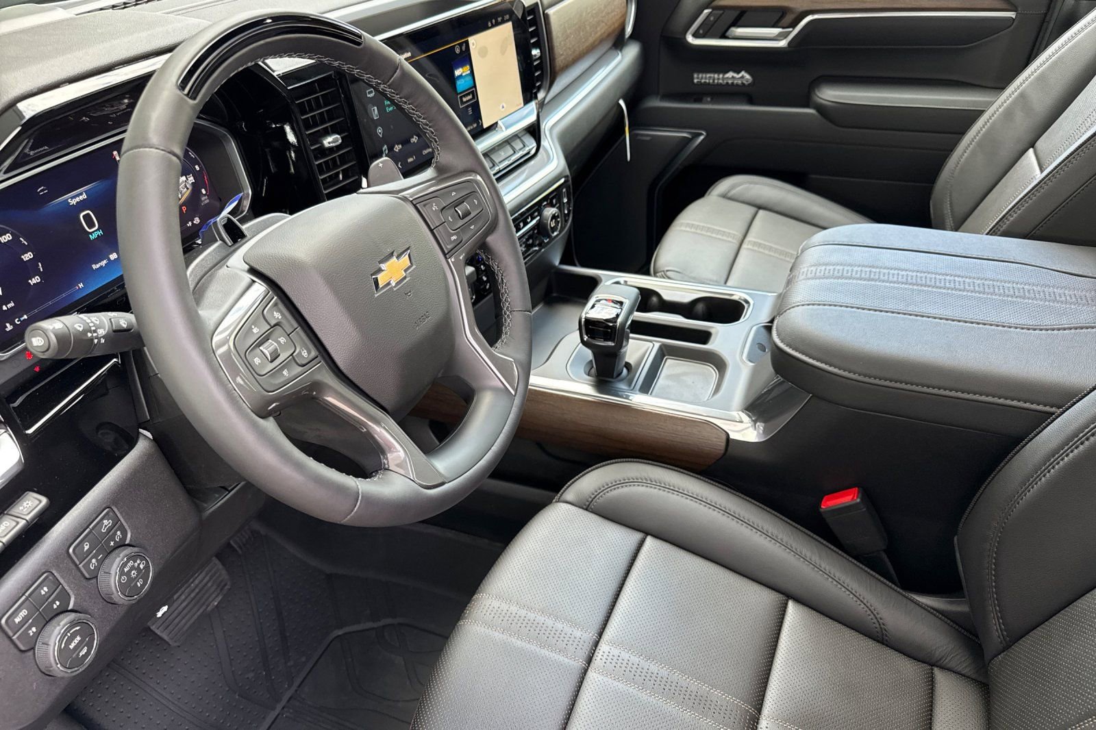 New 2026 Chevrolet Silverado 1500 High Country AWD/4WD image 9