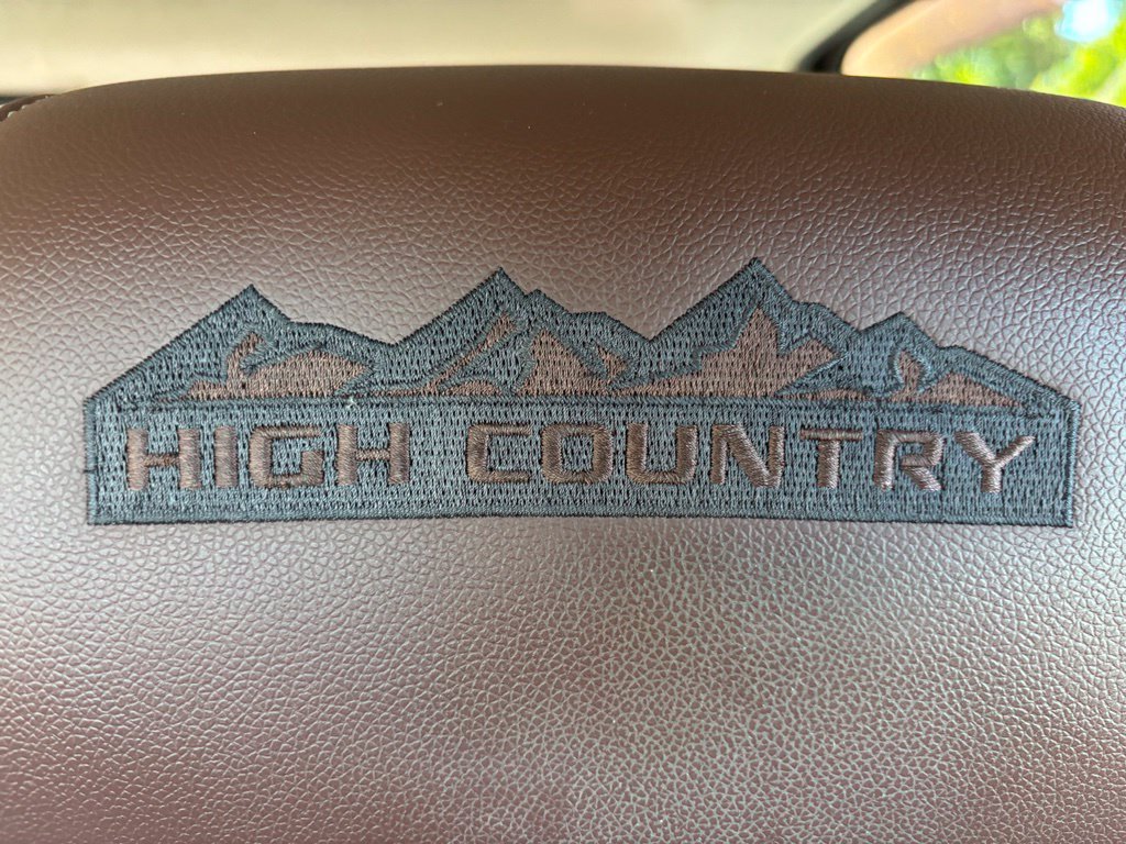 Used 2014 Chevrolet Silverado 1500 High Country w/ High Country Premium Package AWD/4WD image 40