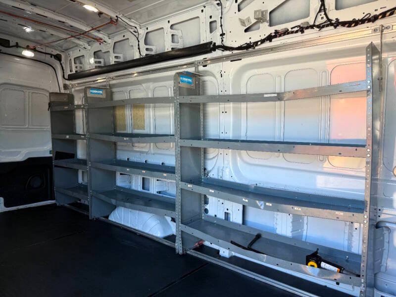 Used 2025 Ford Transit 350 XLT AWD/4WD image 22