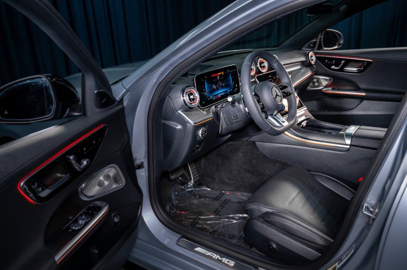 New 2026 Mercedes-Benz C 43 AMG 4MATIC Sedan image 10