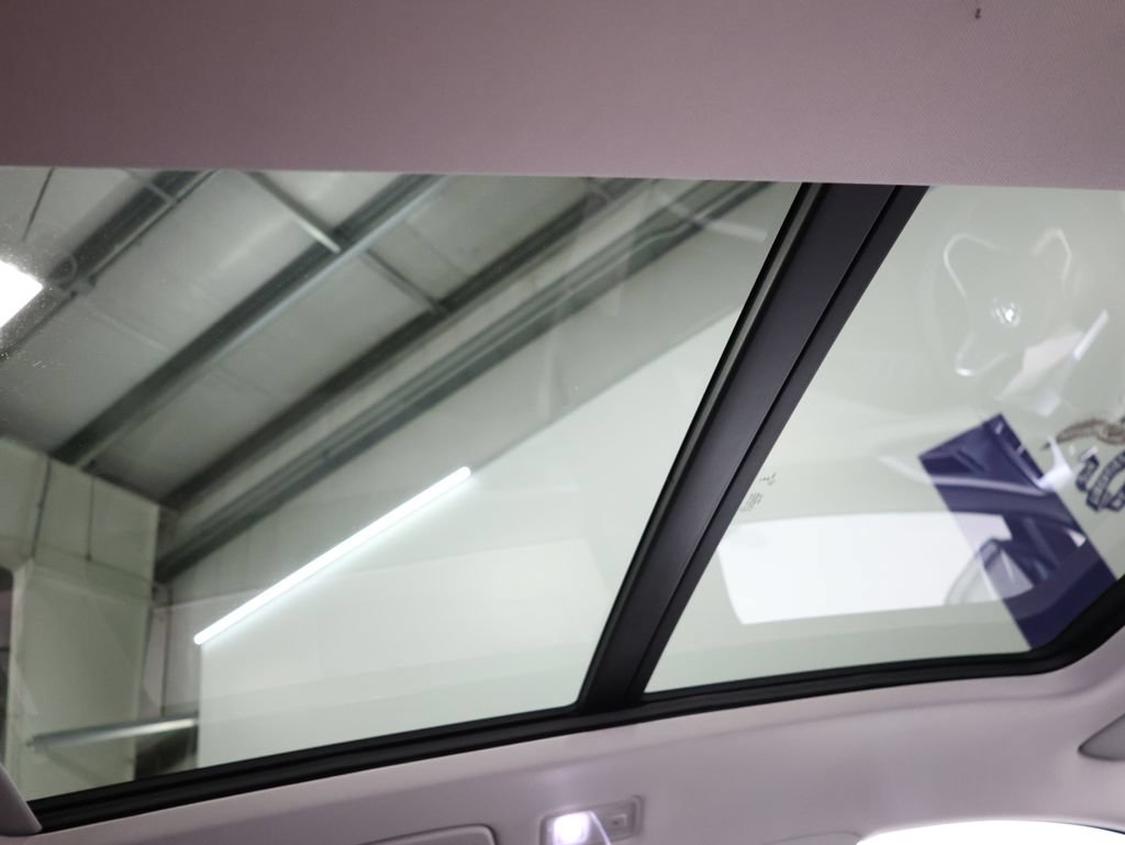 New 2026 Volkswagen Taos SE AWD/4WD image 25