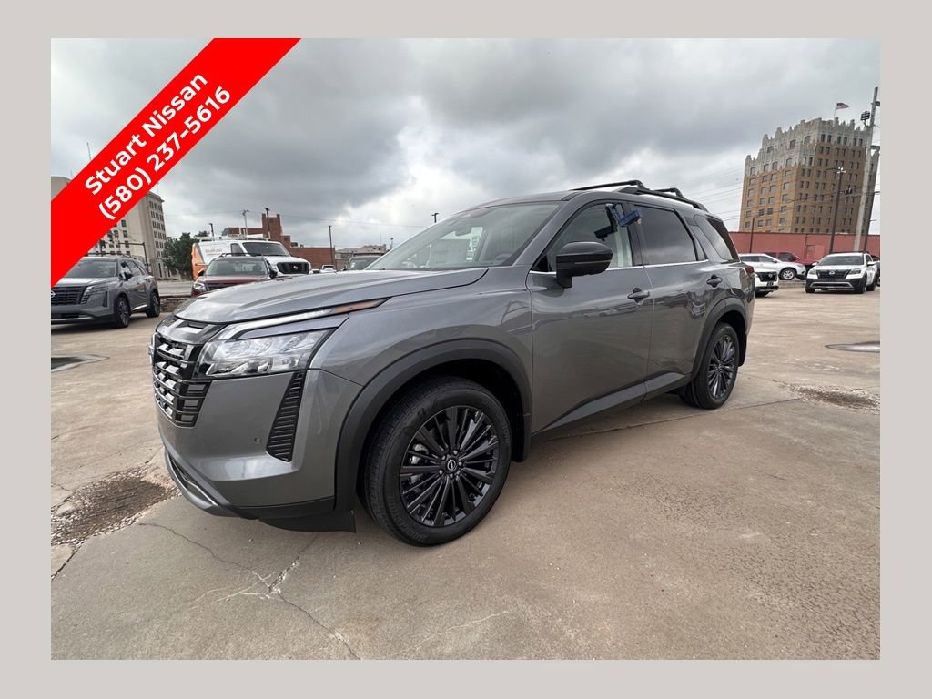 New 2026 Nissan Pathfinder SL w/ SL Premium Package FWD image 1