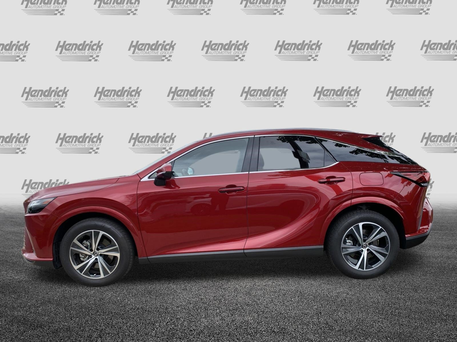 Used 2025 Lexus RX 350 Premium w/ Accessory Package (Z1) FWD image 7