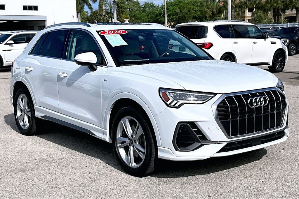 Used 2020 Audi Q3 2.0T Premium Plus w/ Premium Plus Package image 2