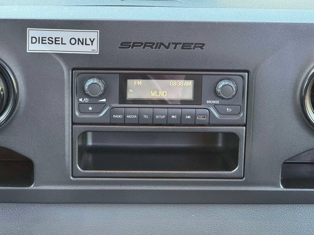 Used 2025 Mercedes-Benz Sprinter 2500 image 6