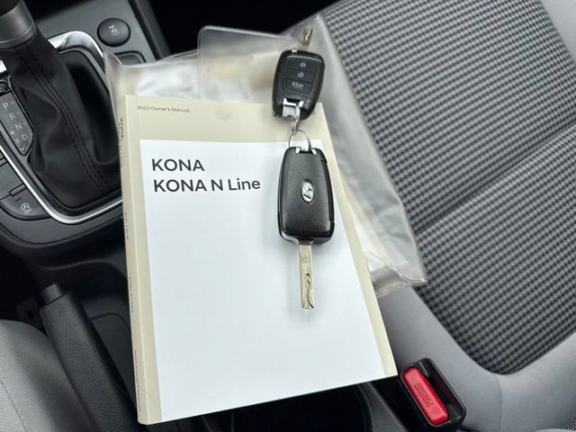 Used 2023 Hyundai Kona SE w/ Cargo Package AWD/4WD image 38