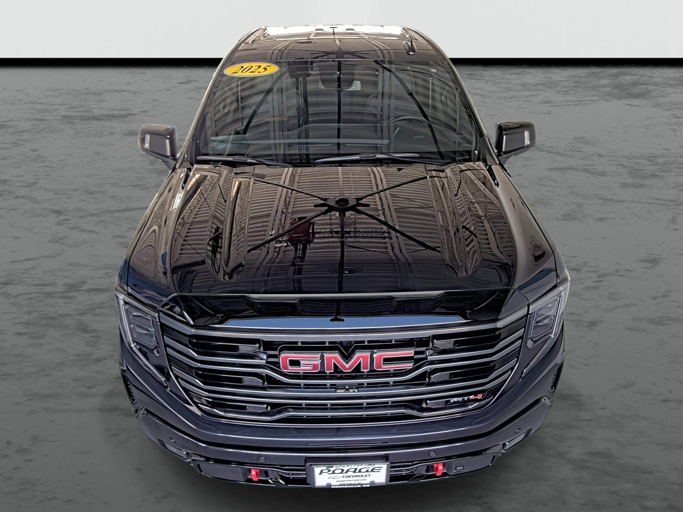 Used 2025 GMC Sierra 1500 AT4 image 6
