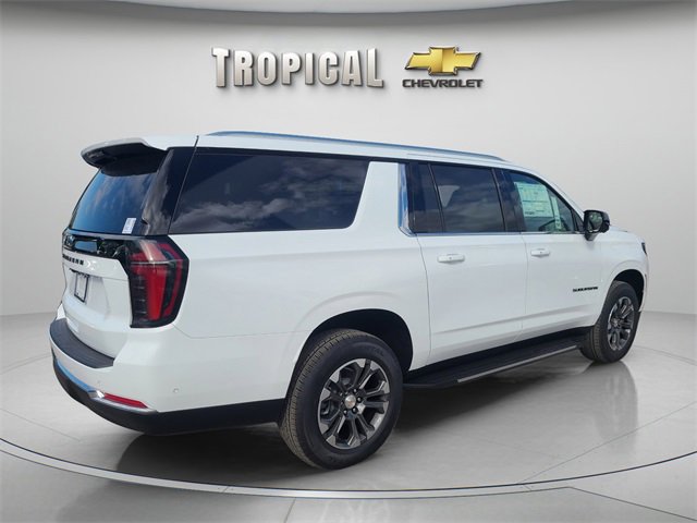 New 2026 Chevrolet Suburban LS image 5