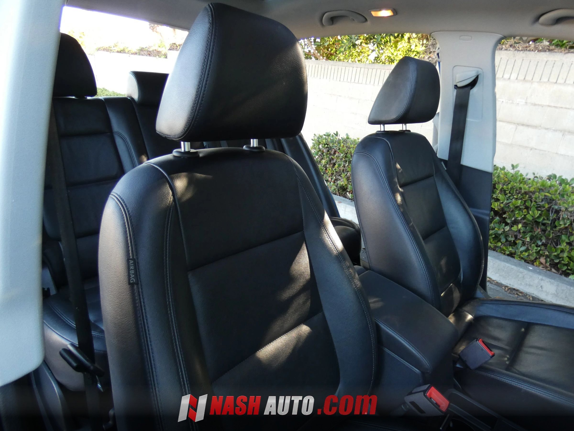 Used 2017 Volkswagen Tiguan SEL FWD image 30