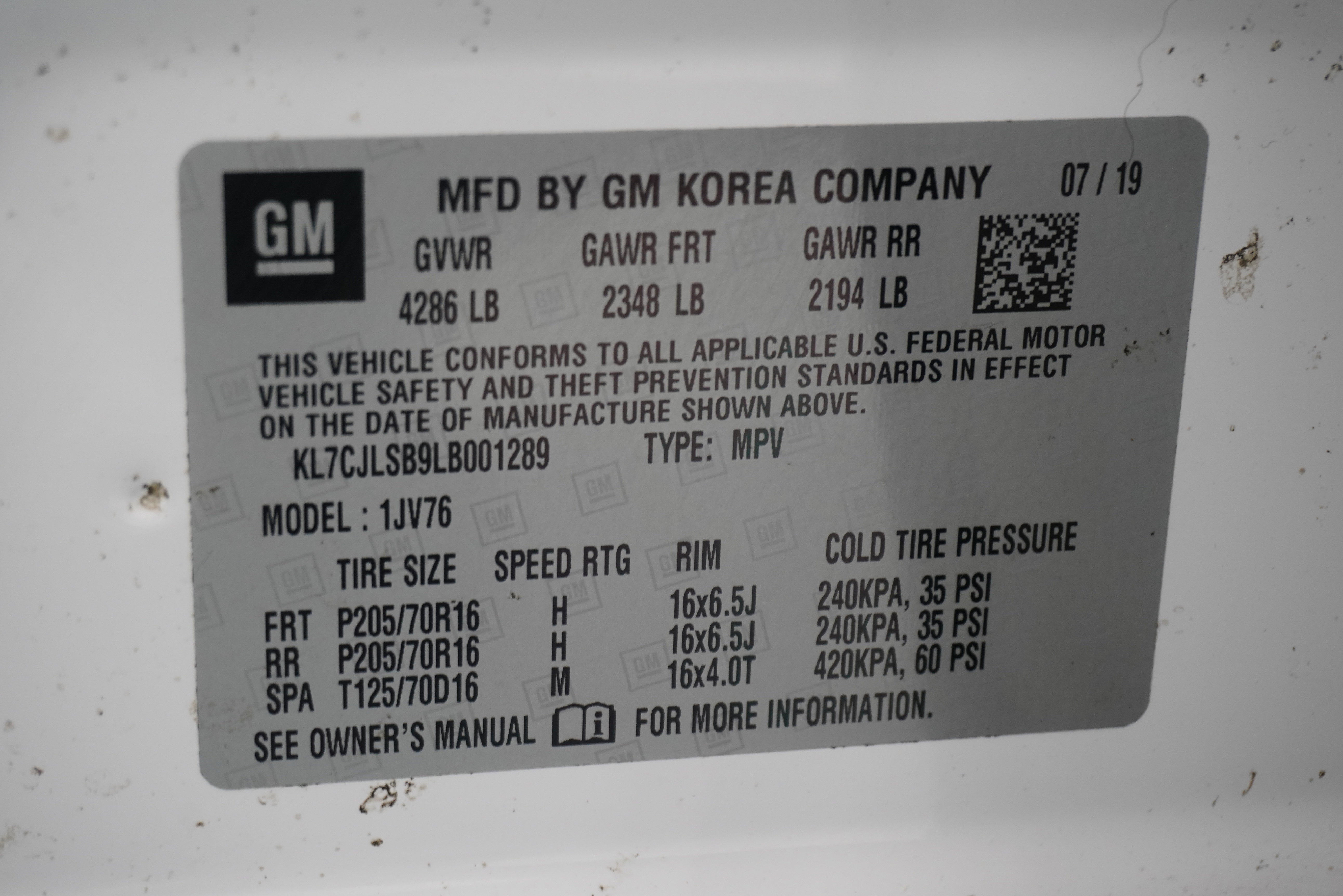 Used 2020 Chevrolet Trax LT w/ LT Convenience Package image 27