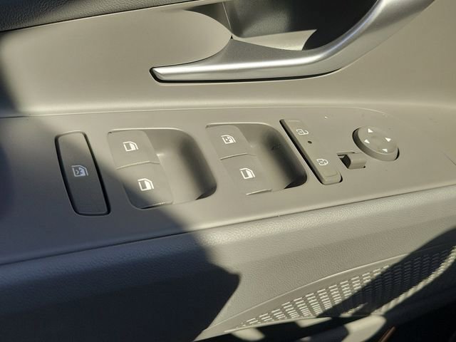 New 2026 Hyundai Elantra SEL Sport Premium image 15