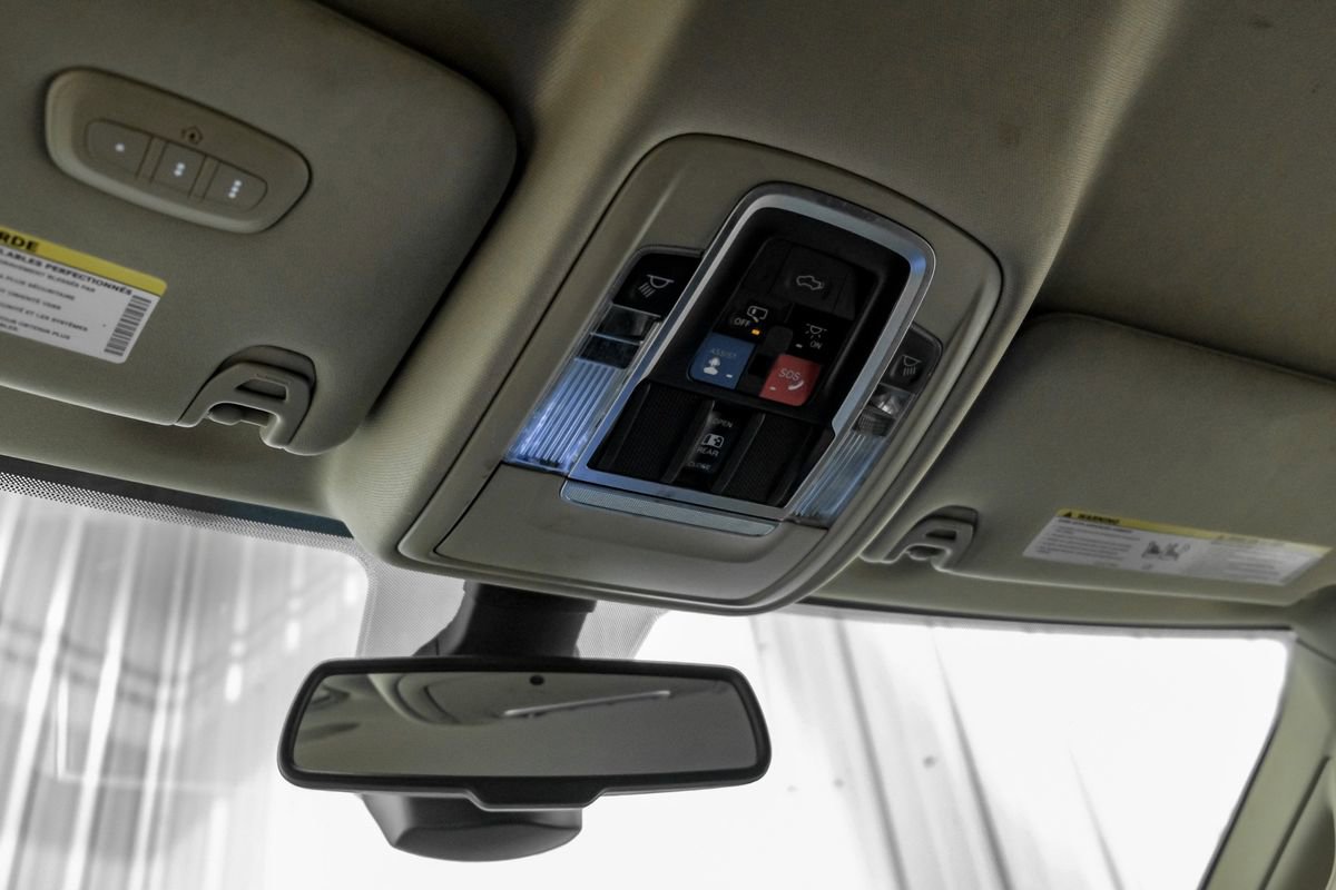 Used 2020 RAM 3500 Laramie image 23