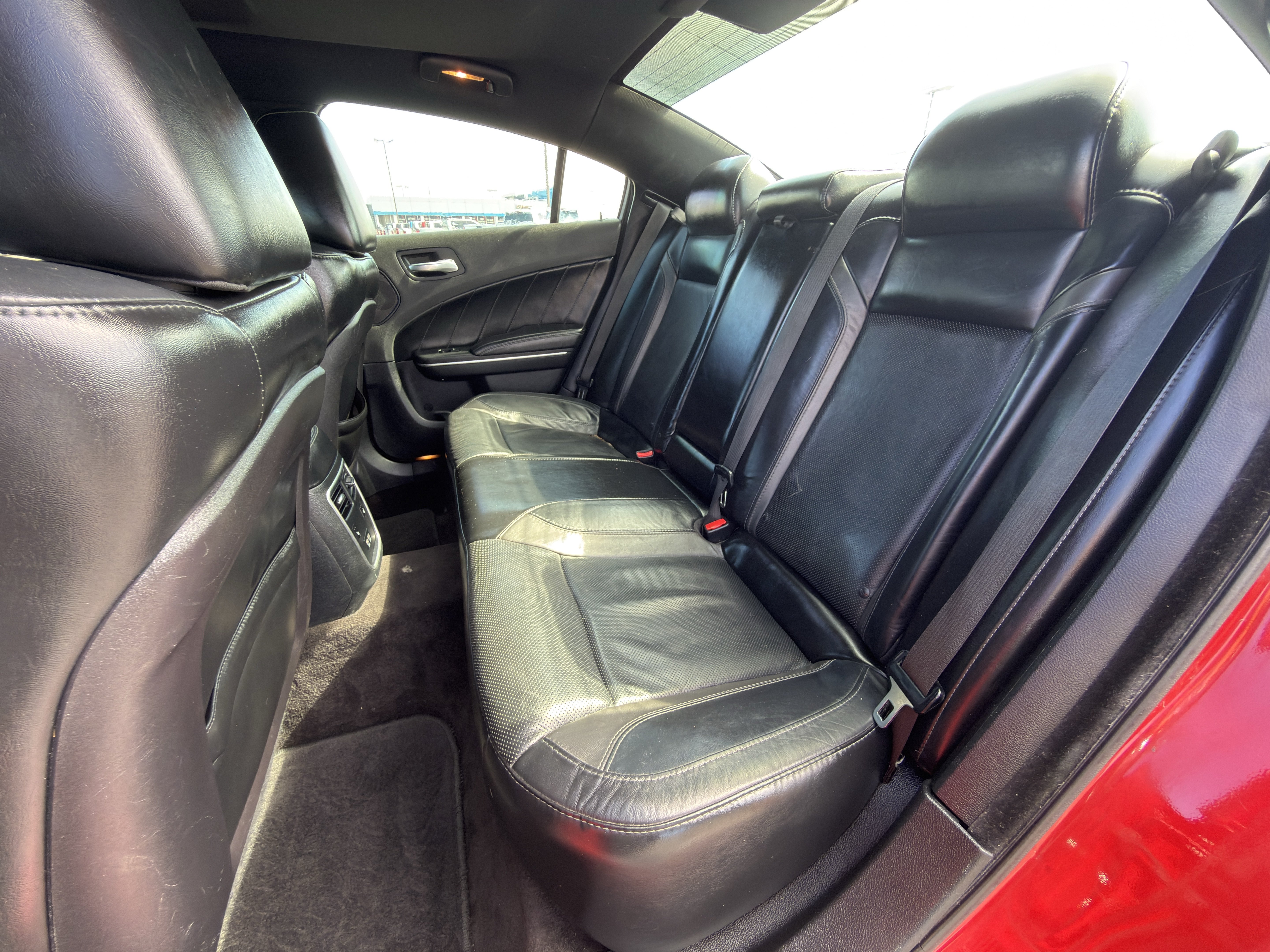 Used 2016 Dodge Charger SXT w/ AWD Premium Group image 17