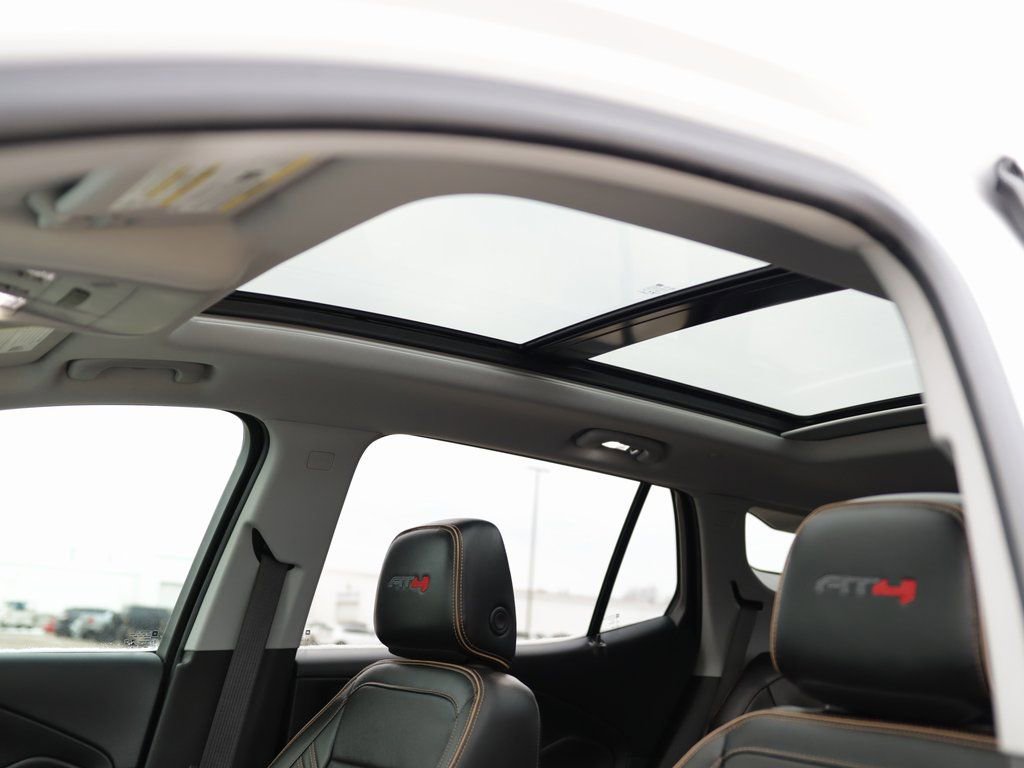 Used 2022 GMC Terrain AT4 w/ GMC Pro Grade Package image 24