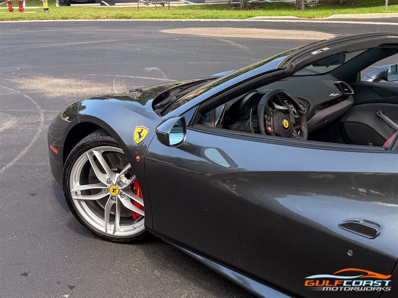 Used 2019 Ferrari 488 Spider RWD image 46