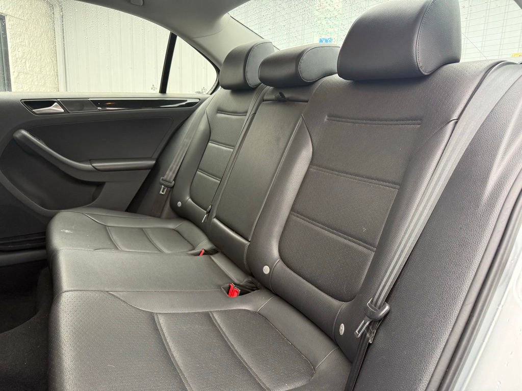 Used 2016 Volkswagen Jetta SEL image 15