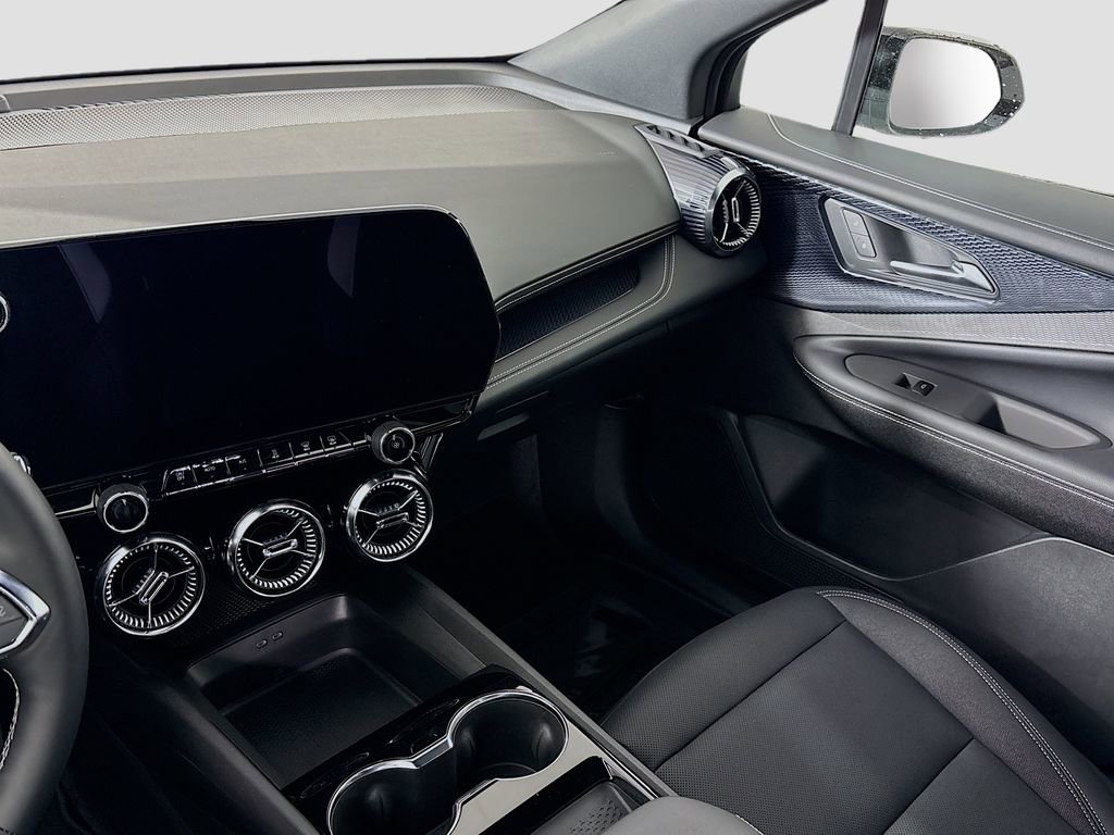 Used 2026 Chevrolet Blazer EV LT image 25