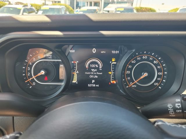 Used 2025 Jeep Wrangler Unlimited Rubicon AWD/4WD image 29