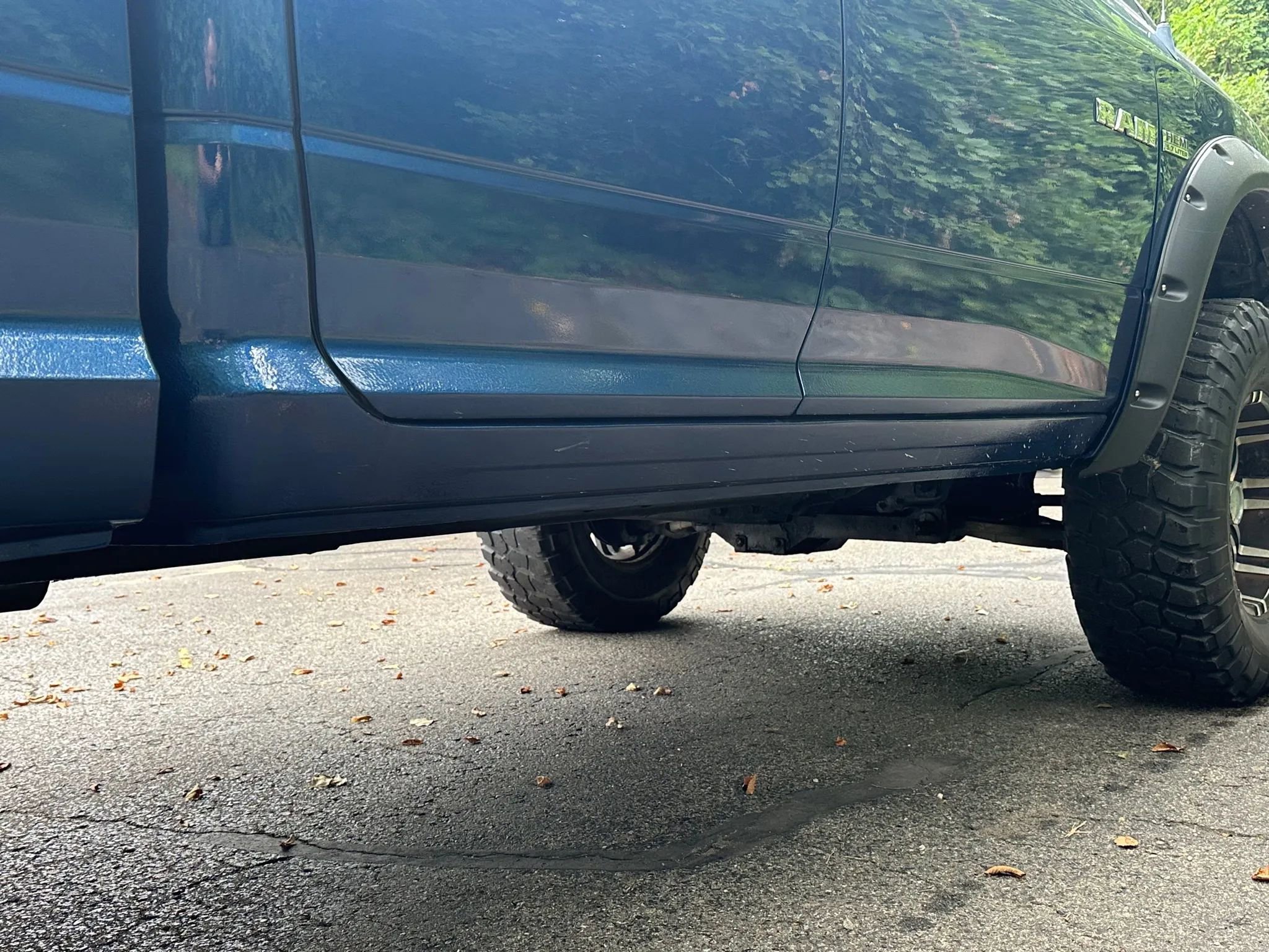 Used 2010 Dodge Ram 1500 Truck SLT w/ Luxury Group image 23