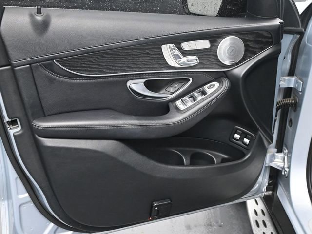 Used 2018 Mercedes-Benz GLC 350e 4MATIC image 23