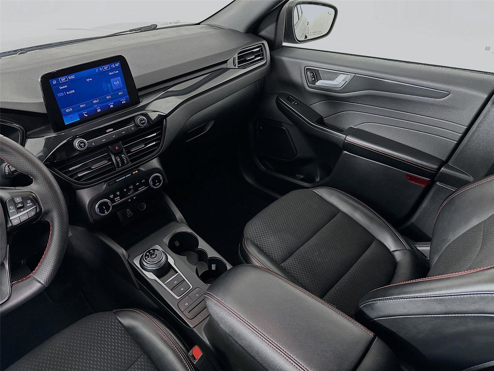 Used 2025 Ford Escape ST-Line image 23