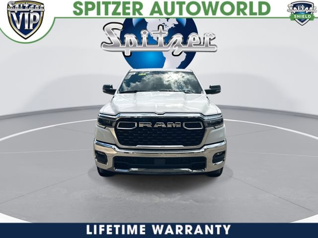 Used 2026 RAM 1500 4x4 Crew Cab image 3