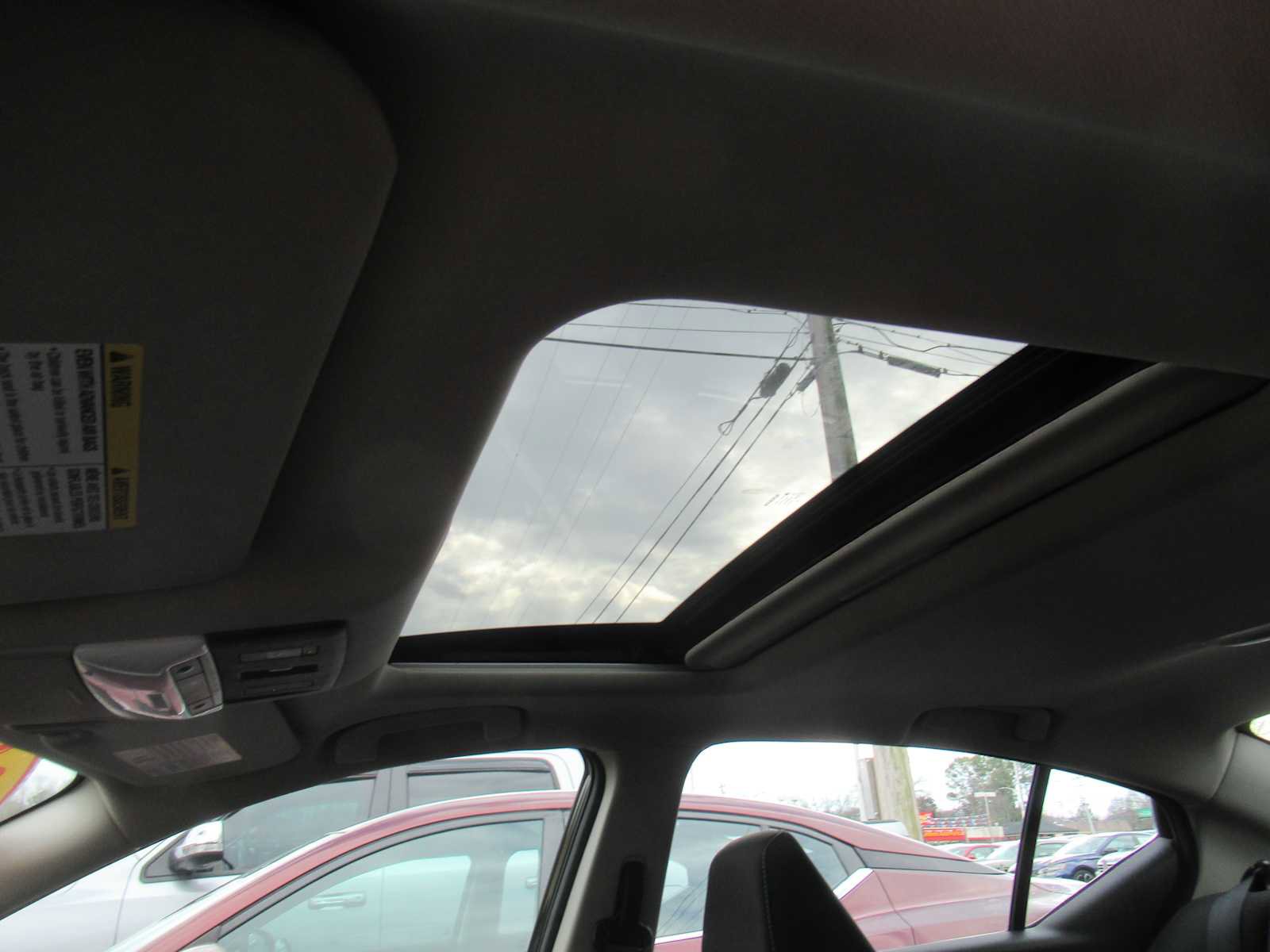 Used 2024 Nissan Altima 2.5 SV w/ SV Premium Package image 39