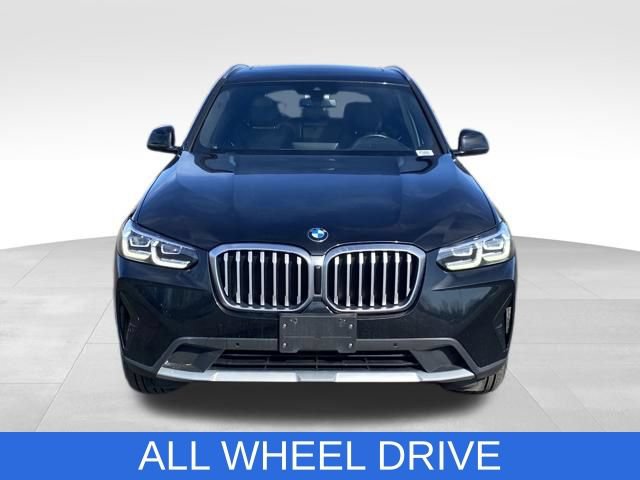Used 2023 BMW X3 xDrive30i AWD/4WD image 2