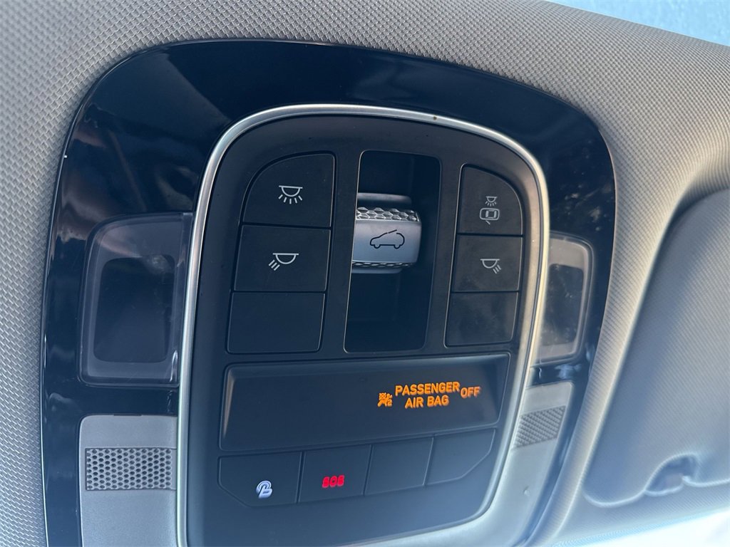 Used 2022 Hyundai Santa Fe SEL w/ Convenience + Premium Package image 36