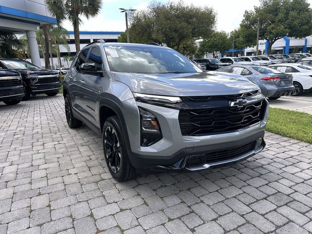 Used 2025 Chevrolet Equinox RS w/ Safety and Technology Package FWD image 17