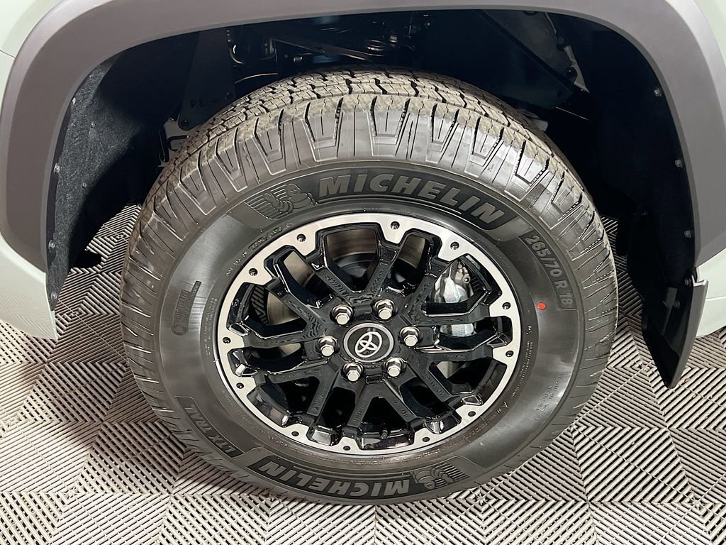 Used 2025 Toyota Tundra SR5 w/ TRD Off-Road Package AWD/4WD image 23