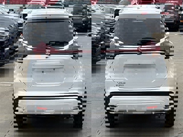 Used 2024 Nissan Kicks S image 5