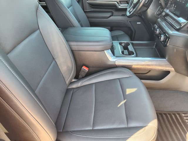 Used 2024 Chevrolet Silverado 3500 LTZ w/ LTZ Texas Edition AWD/4WD image 14