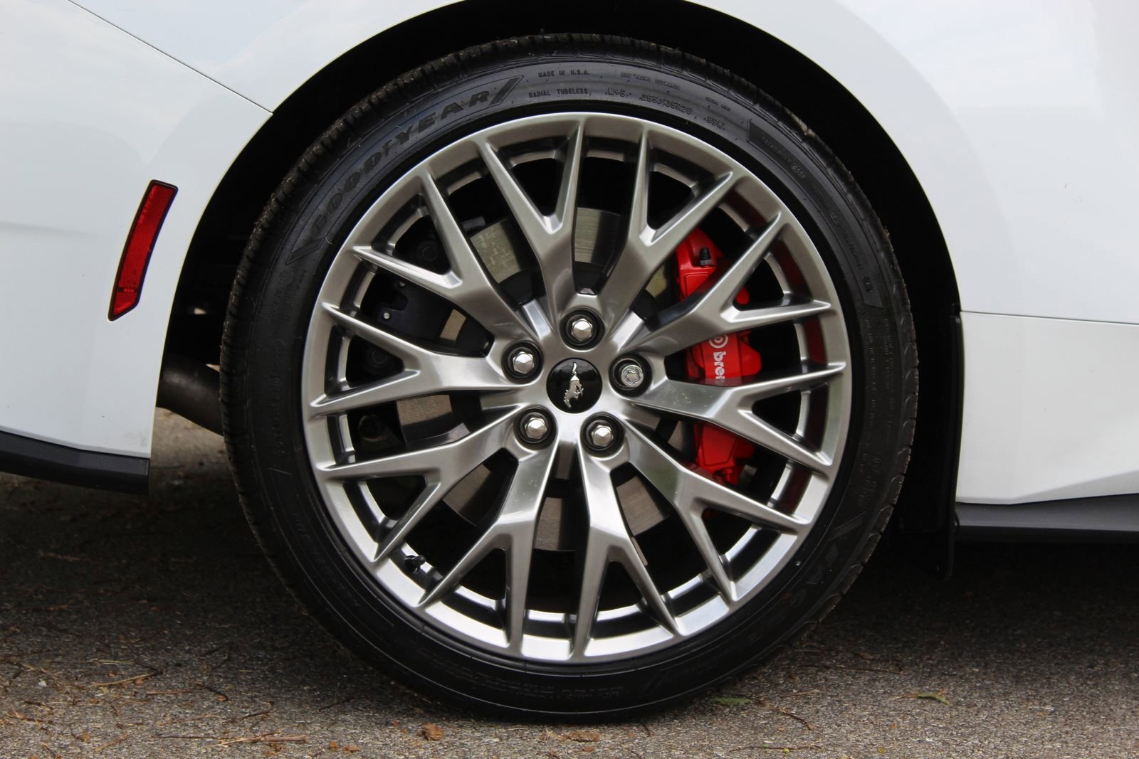 Used 2024 Ford Mustang GT Premium RWD image 29