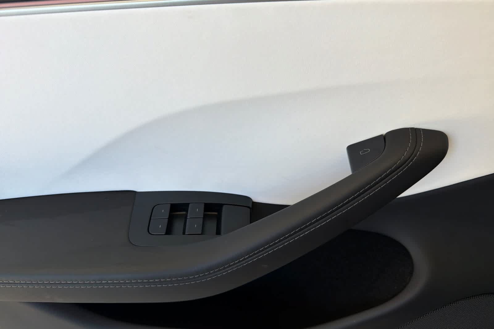 Used 2025 Tesla Model 3 RWD image 12