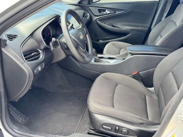 Used 2020 Chevrolet Malibu LT FWD image 21
