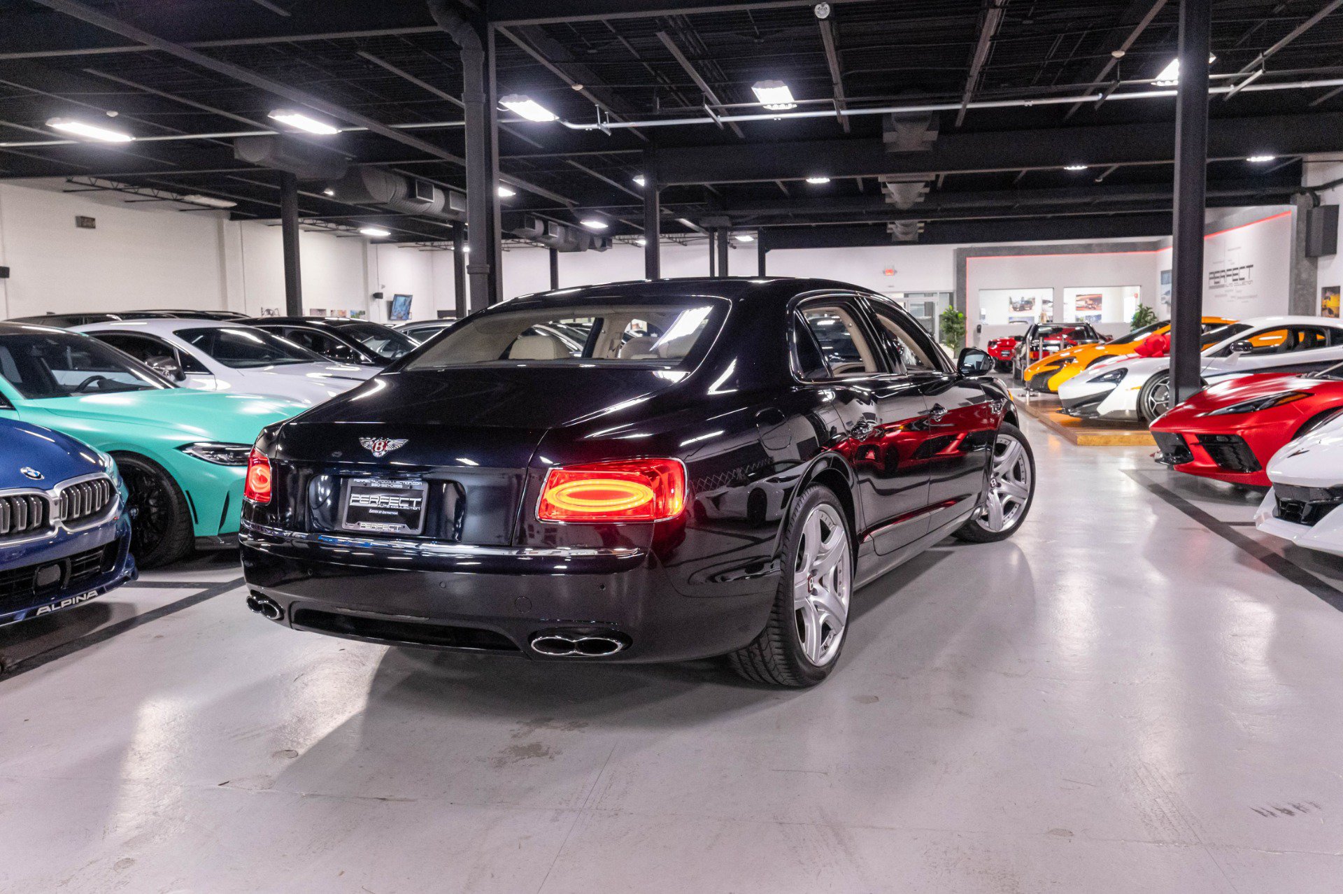 Used 2015 Bentley Flying Spur V8 AWD/4WD image 57