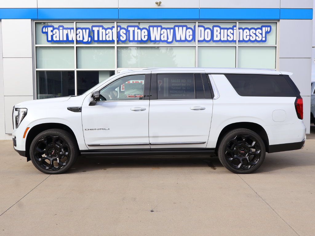 New 2026 GMC Yukon XL Denali Ultimate AWD/4WD image 7