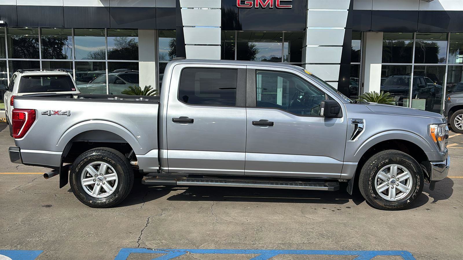 Used 2021 Ford F150 XLT image 8